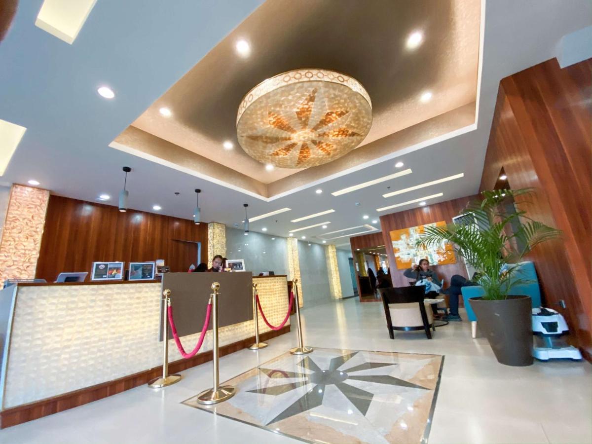 L' Meridian Suites زامبوانغا المظهر الخارجي الصورة